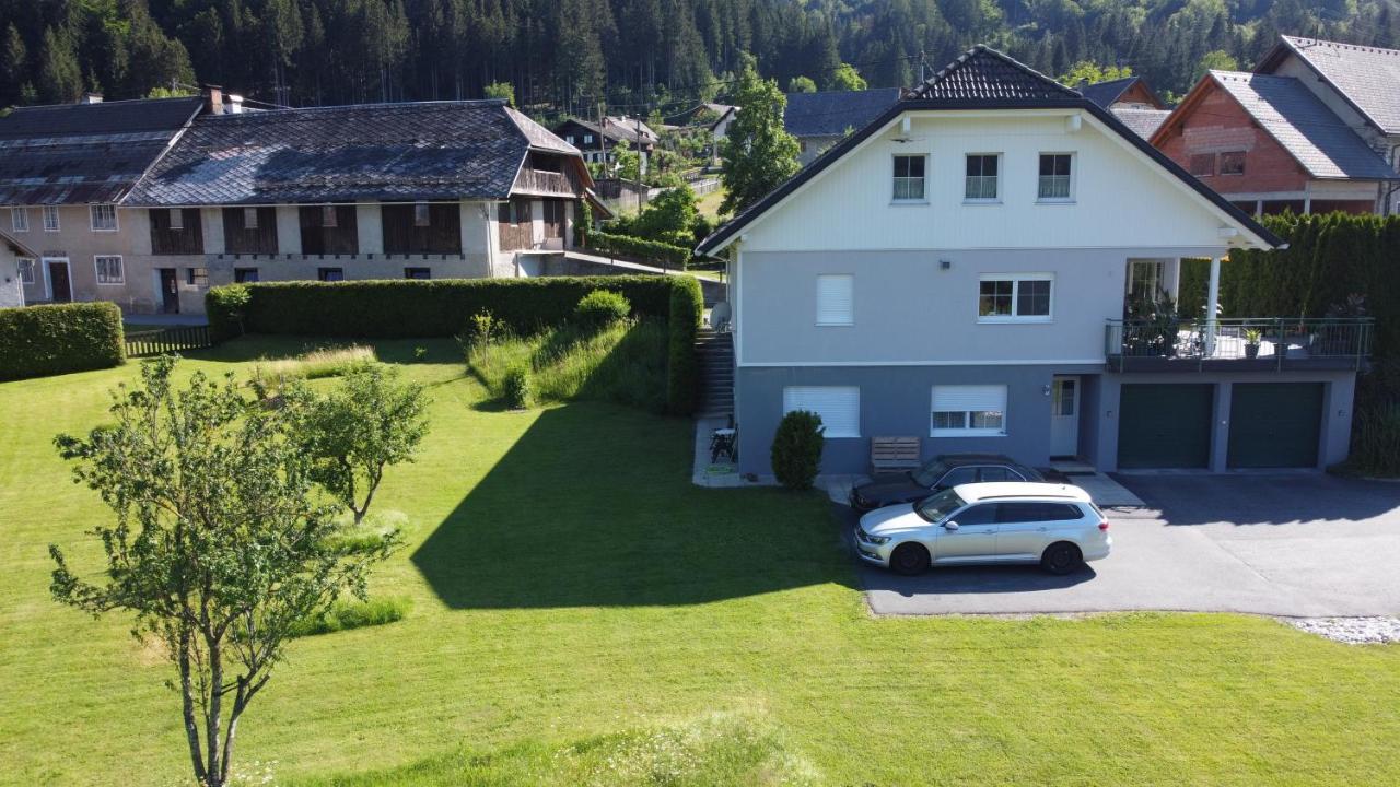 Ferienwohnung Elfi Tröpolach エクステリア 写真