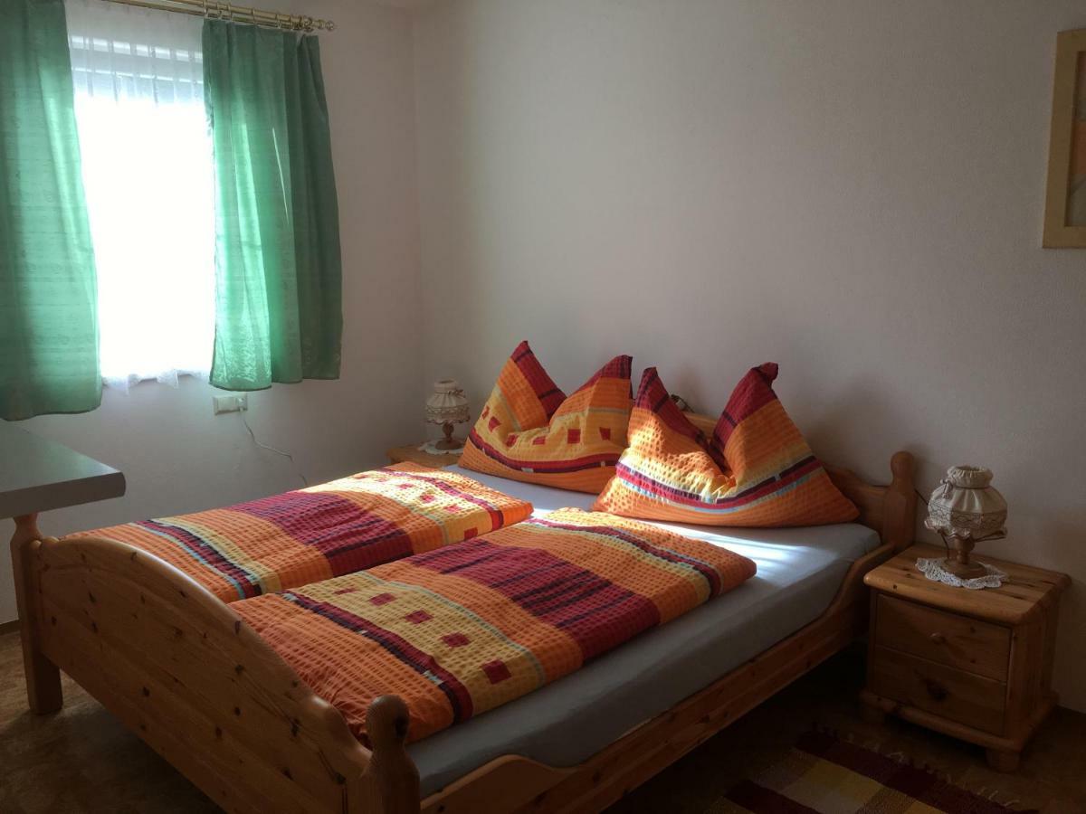 Ferienwohnung Elfi Tröpolach エクステリア 写真